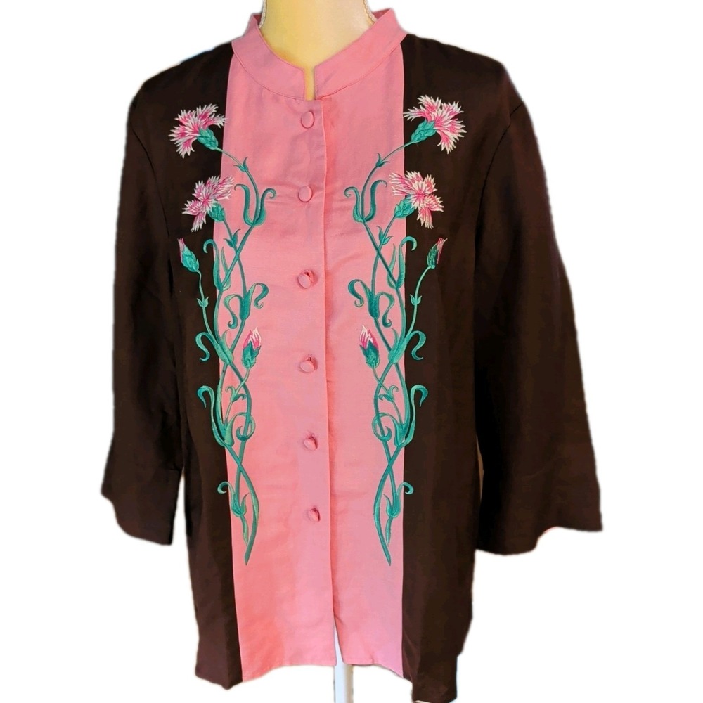 NWT Bob Macke Women's Blouse Size L  Brown Pink Embroidered 3/4 Sleeves Pullover